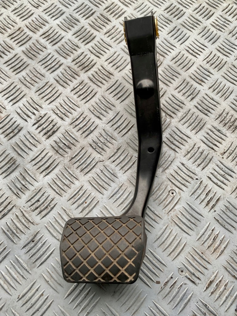 фото №1, Педаль тормоза vw golf v plus 5m0 1k1723143f gsg