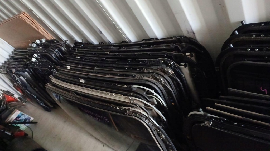 фото №7, Audi a4 b8 панорамная крыша люк 8k9877041