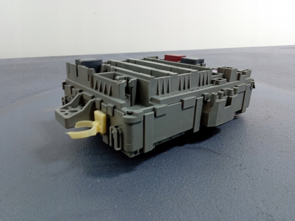 фото №4, Civic ix 11- коробка предохранителей bsi tv0-g230