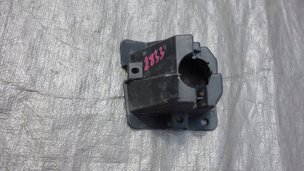 фото №1, Кронштейн распылителя левая skoda octavia iii