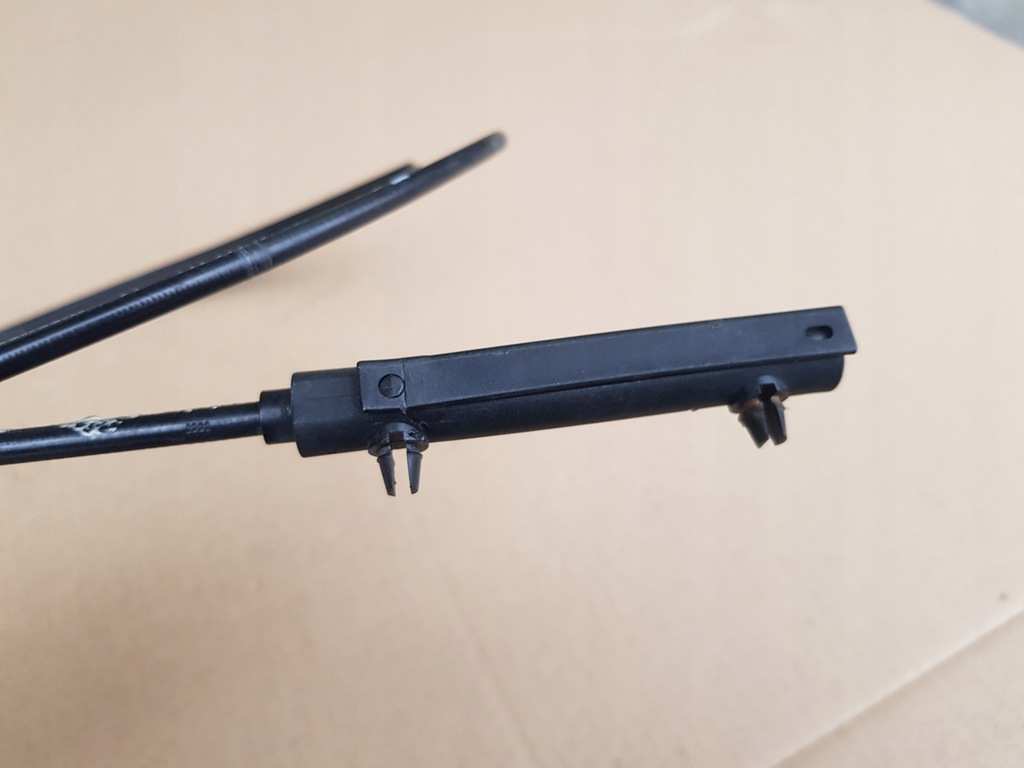 фото №10, Трос тяга капот перед + ручка seat leon ii 05-12 1p1823535 1j1823533c