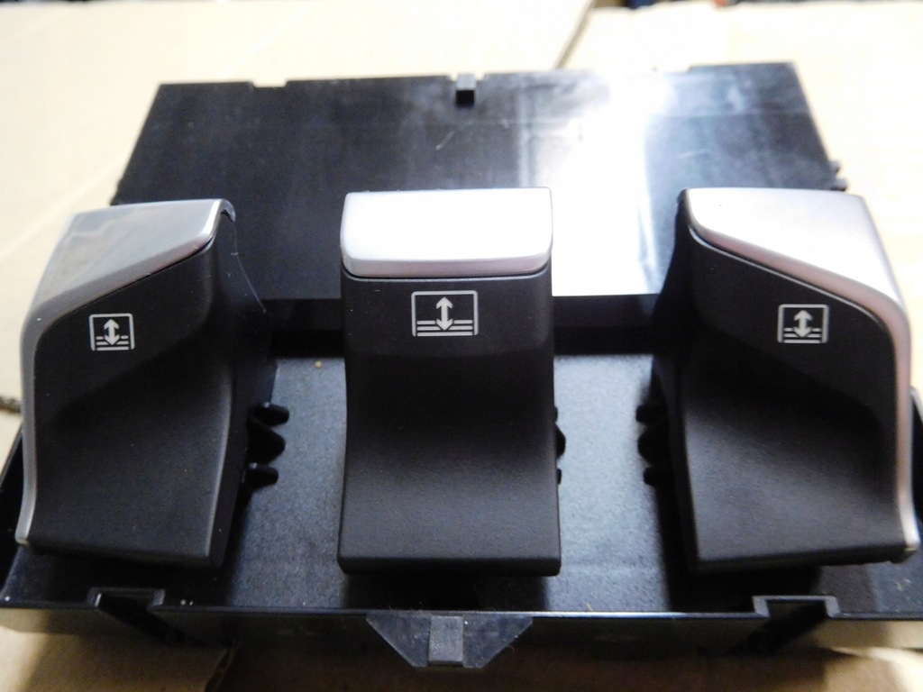 фото №7, Citroen ds5 панель керування дах 96785849zd