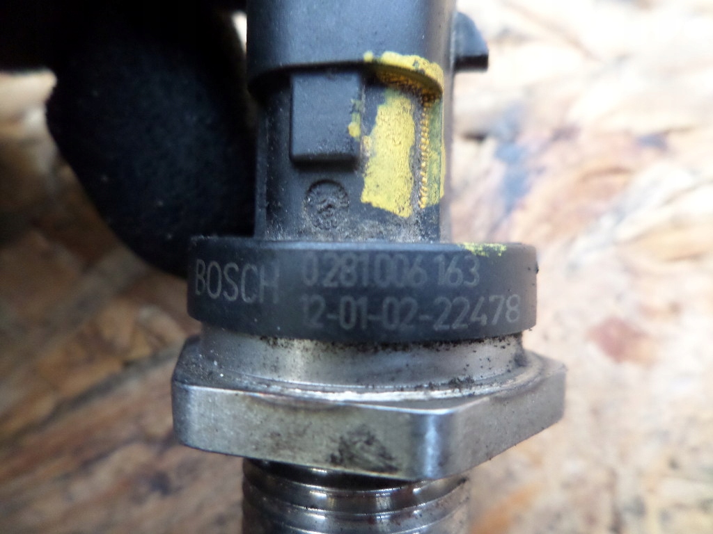 фото №6, Датчик накладки топлива давления toyota yaris 3 iii 1.4 d4d auris 2 corolla