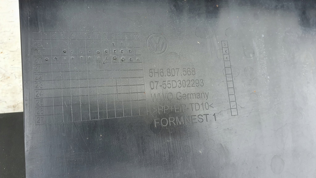 фото №9, Volkswagen оригинальный номер 5h6807568