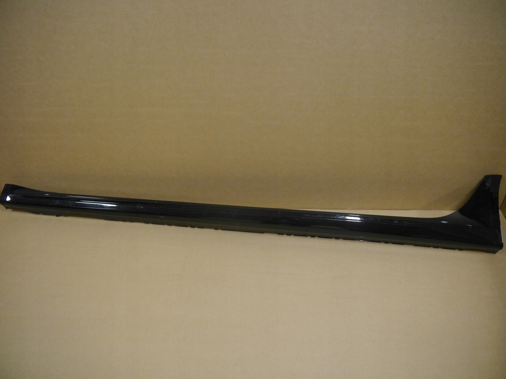 фото №1, Audi rs4 b9 молдинг порог левая 8w9853855c