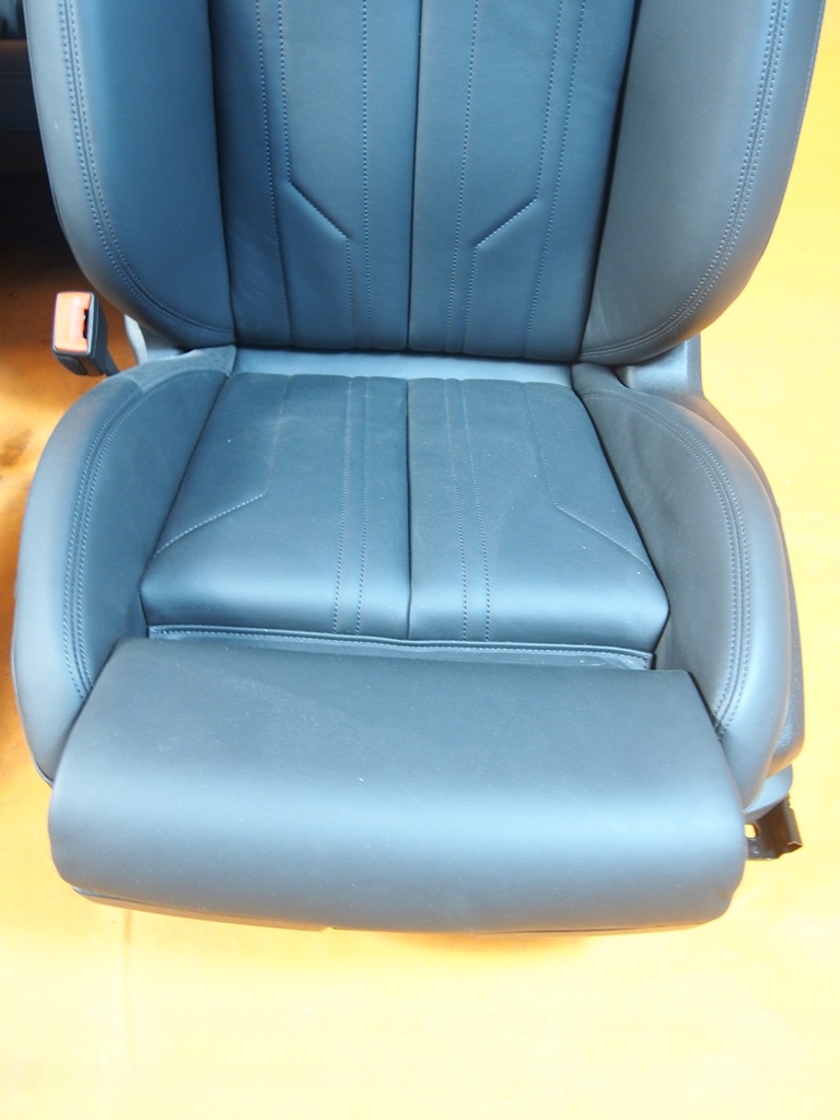 фото №7, Audi e-tron 4ke сиденья заднее сиденье обшивки bang 27km