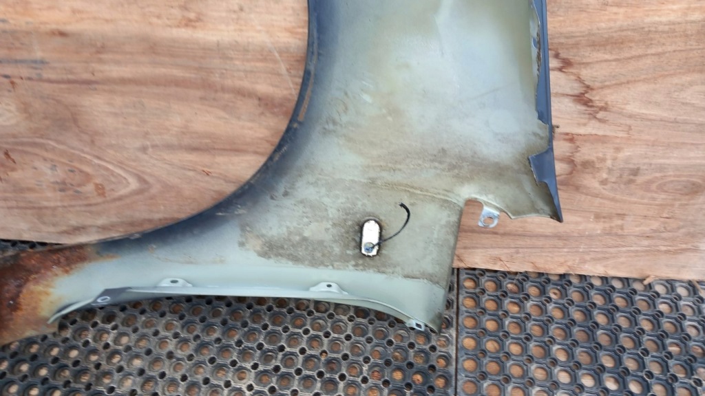 Ford c-max 1 рестайлинг  крыло  перед правый  h4 Киев