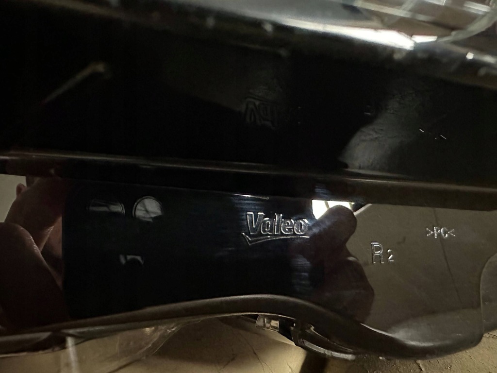 фото №8, Audi q4 sportback e-tron 2022 лампа передня