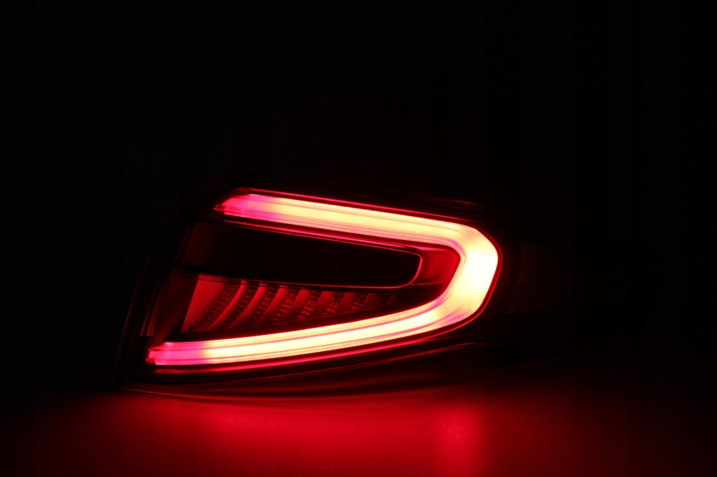 Alfa romeo stelvio - фара задня правий led 2016+ Оригінал