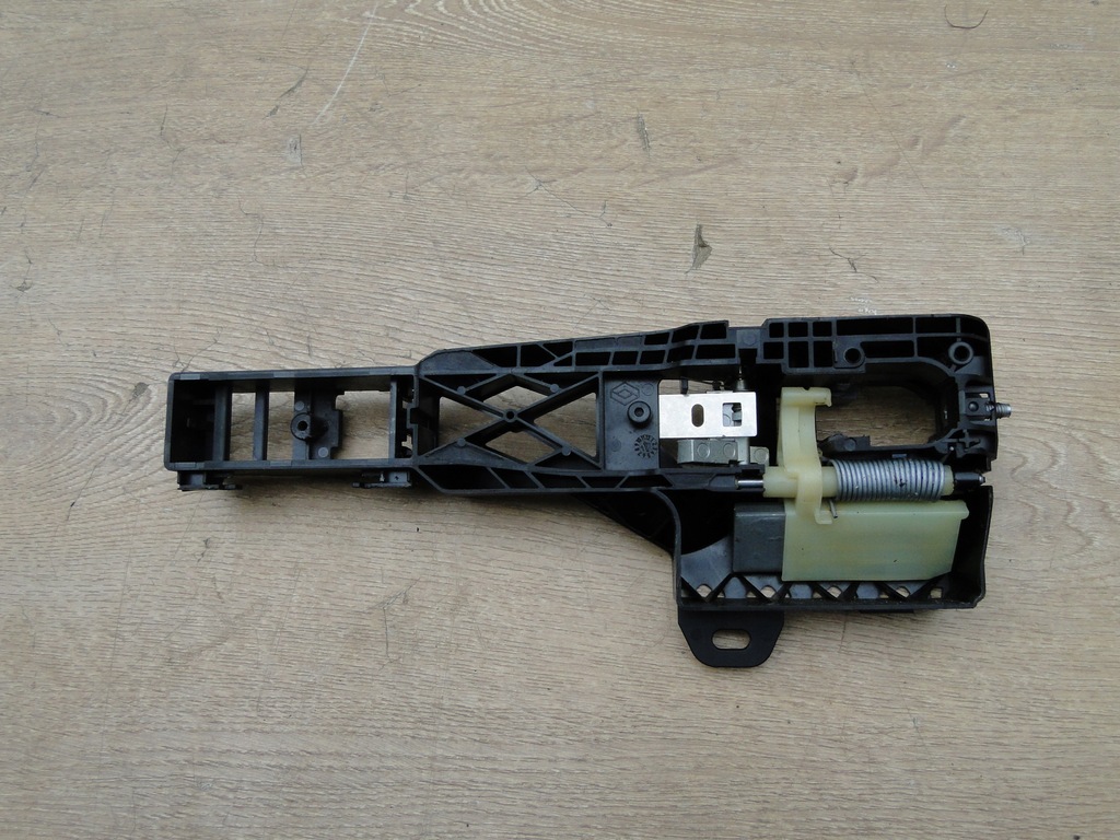 фото №6, Renault megane iv кронштейн ручка правий задня