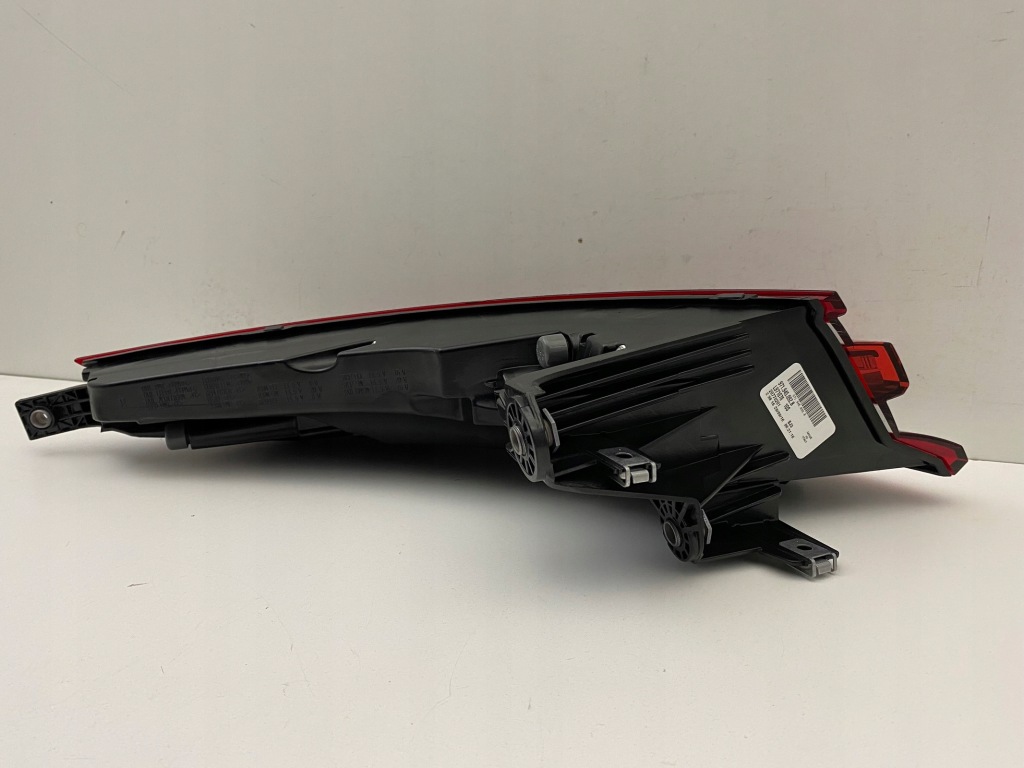 фото №5, Porsche оригінальний номер 971945092b лампа задня комбінована