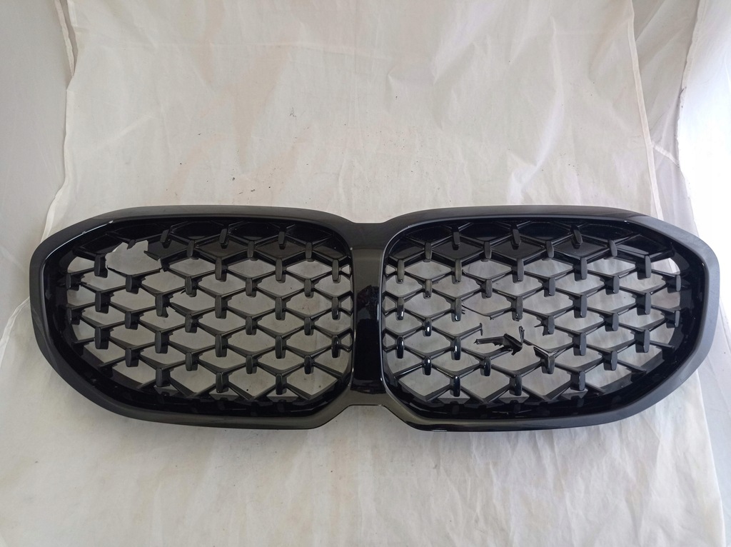 фото №1, Решётка радиатора решётки радиатора решётка декоративная bmw 1 f40 m plastry a