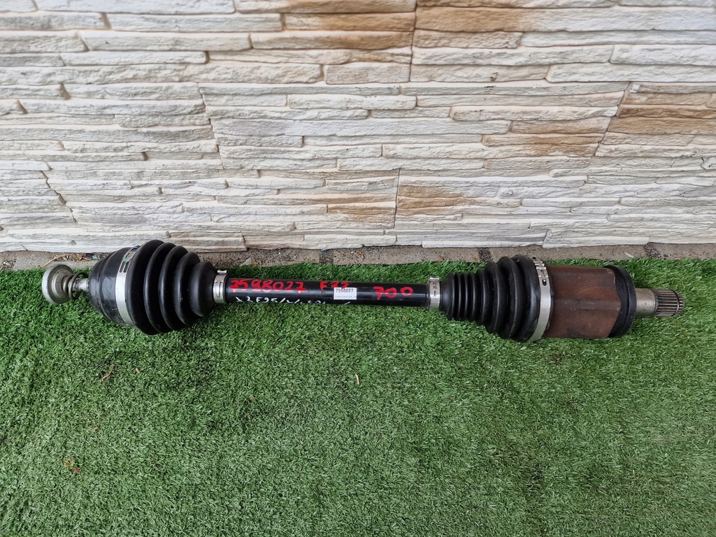 фото №1, Приводной вал bmw z3 f25 x4 f26 7598027