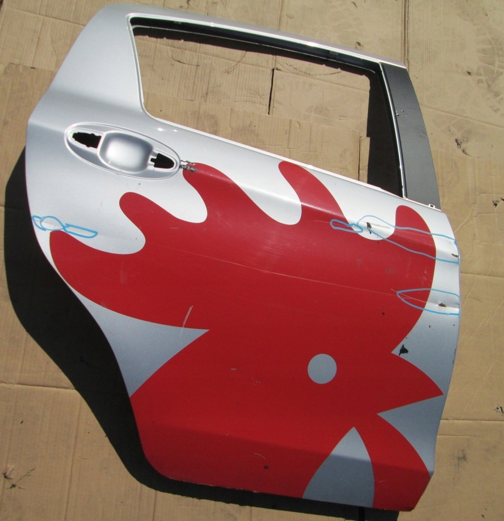 фото №1, Дверь правое задняя задние toyota yaris iii 11-