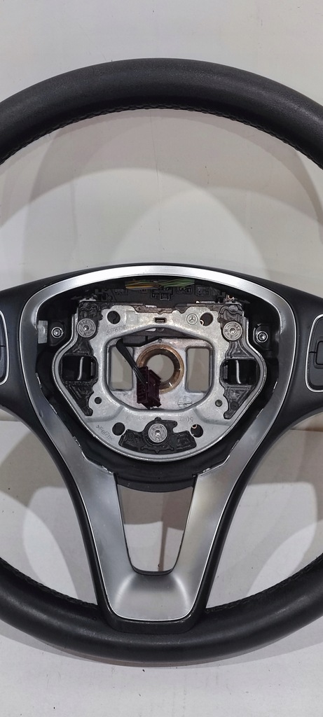 фото №6, Mercedes w205 воздуховод лепестки переключения кожа a0004600507