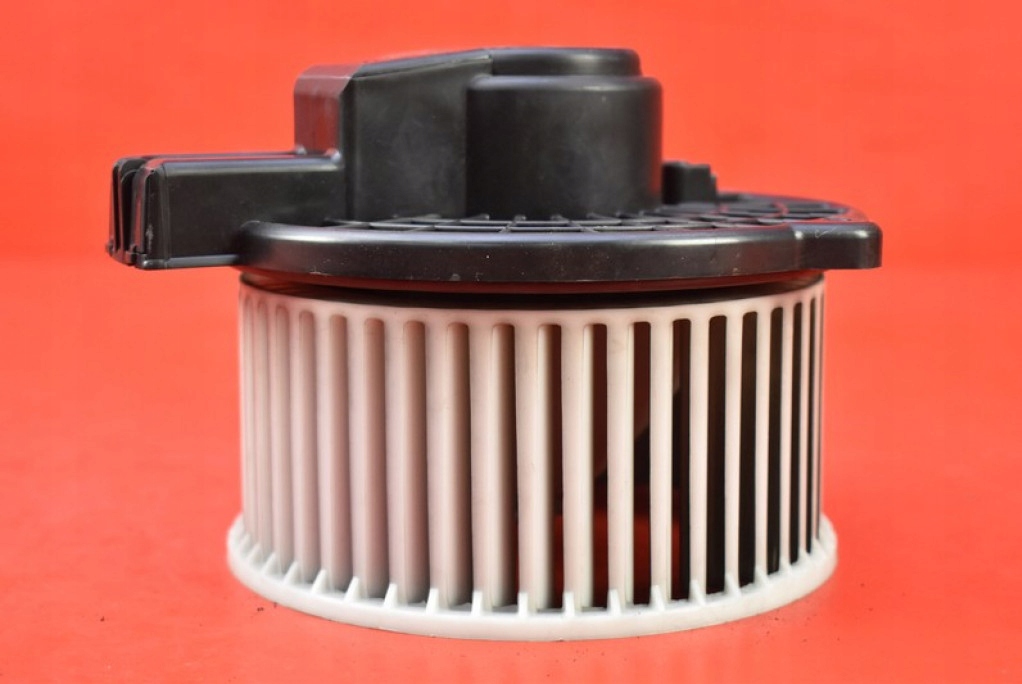 фото №5, Воздуходувка вентилятор обдув eu 87270-0700 mazda 6 vi 2 ii gh 07-12