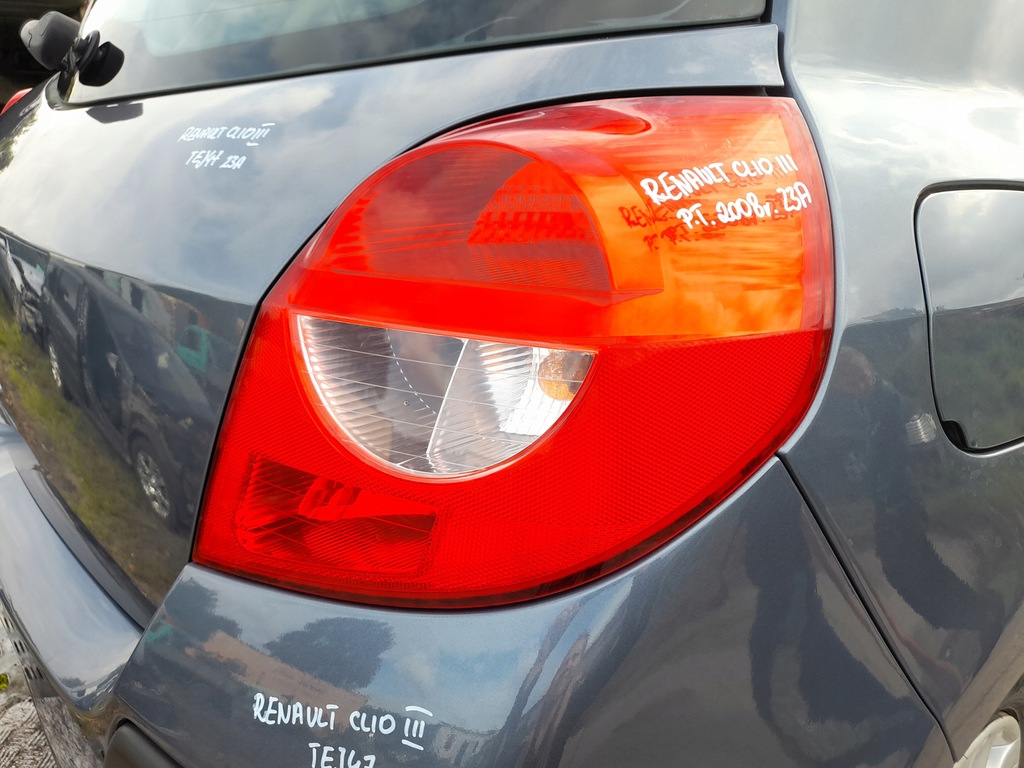 фото №4, Renault clio iii лампа правый задняя правая задняя