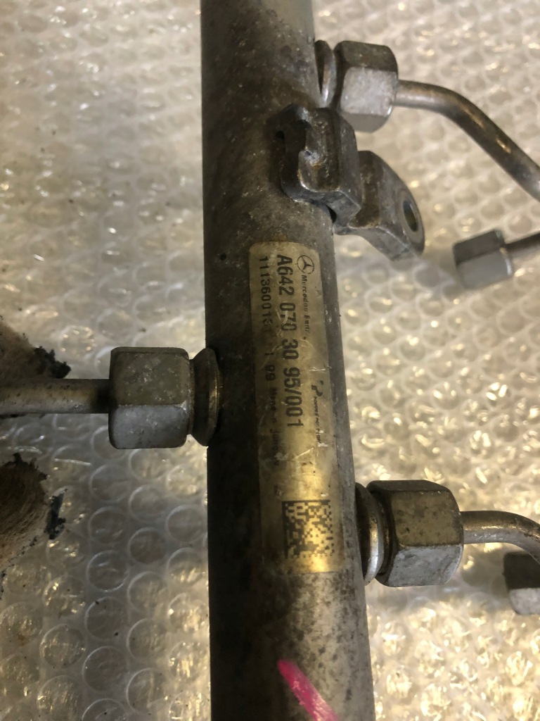 Mercedes клапан накладки уприскування a0061537828 молдинг Зі Шроту