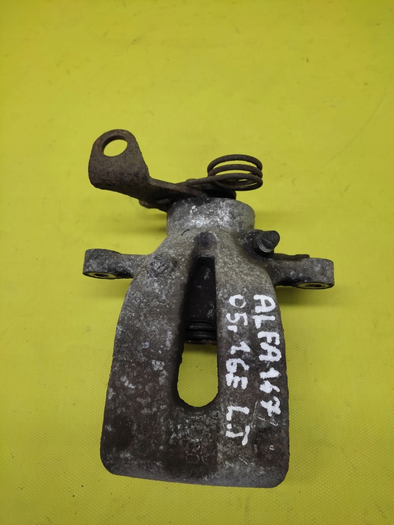 фото №1, Alfa romeo 147 1.6 супорт гальмівний лівий задня