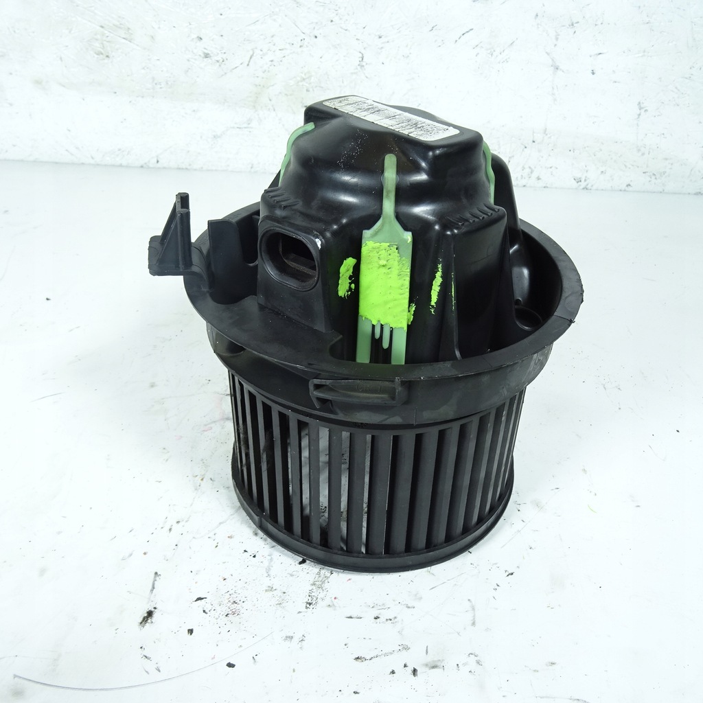 фото №1, Peugeot 207 воздуходувка воздуха