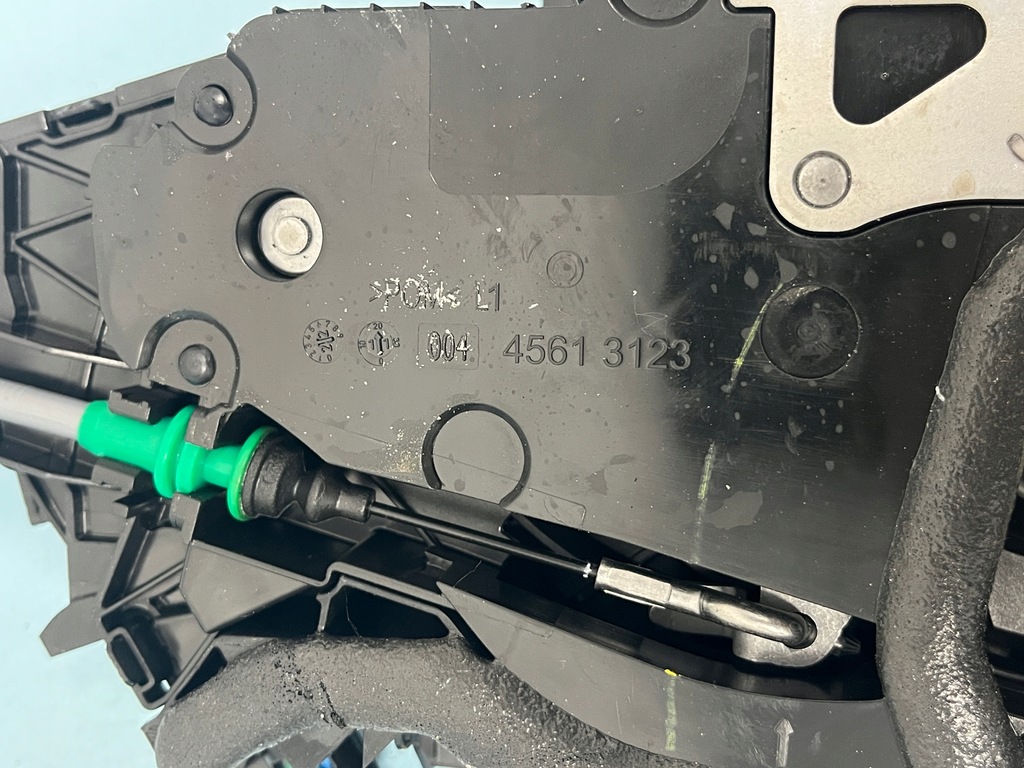 фото №10, Bmw g42 i4 g26 замок передній ручка keyless led лівий перед 7445049 5a68ef5