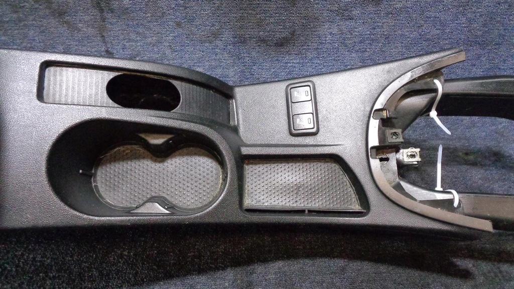 фото №6, Підлокітник тунель lancia delta 3 iii 2008-2014r.