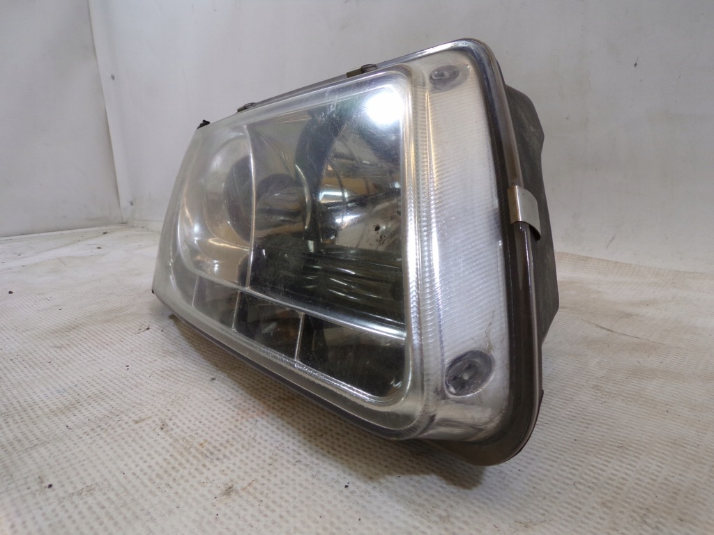 фото №3, Лампа правая передняя перед audi a3 тюнинг