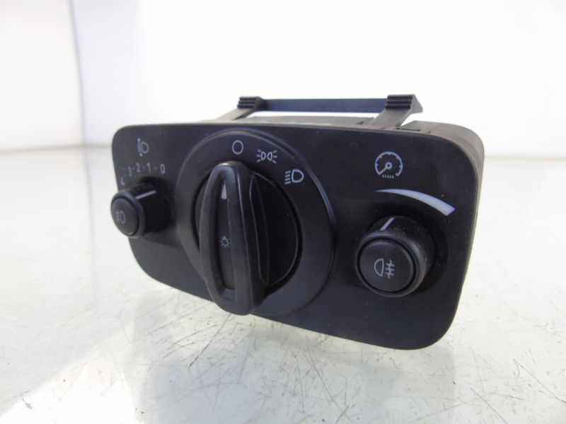 фото №1, Ford cmax ii вимикач світла av6t13a024ab c-max