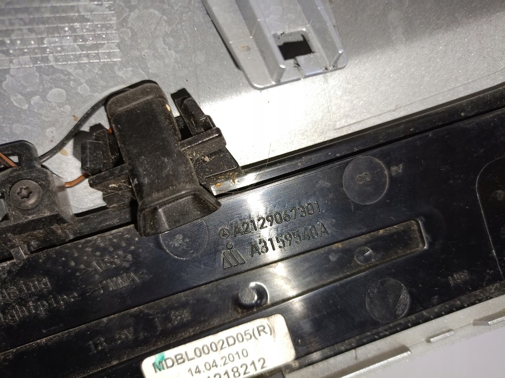 фото №8, Нижняя корпус зеркало правая a2129067301 mercedes w212