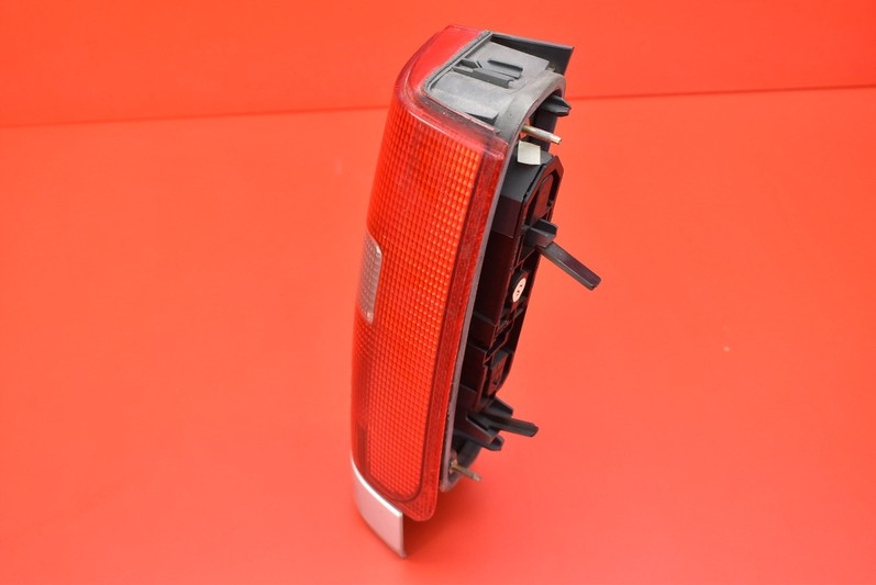 фото №6, Лампа правая задняя задняя нижняя 3512320 volvo xc70 1 i 96-00