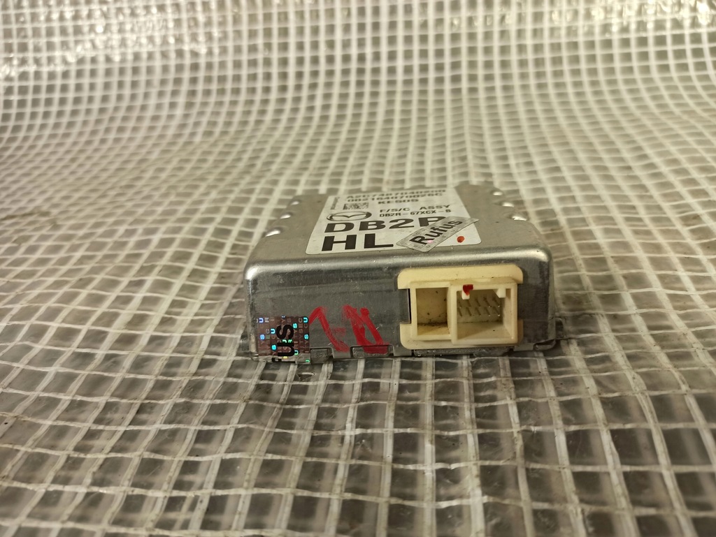 фото №4, Mazda cx-3 камера радар асистент поперечина db2r-67xcx-b