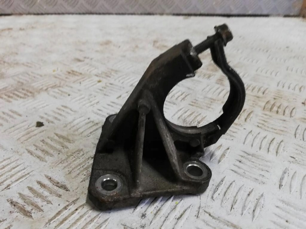 фото №1, Renault megane iii опора кронштейн полуось