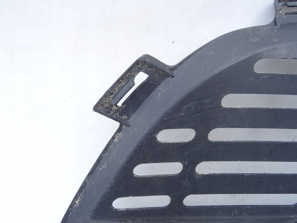 Решітка бокове  бампера ліва mercedes w217 klasa-s Зі Шроту