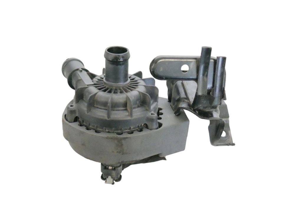 фото №2, Skoda enyaq auxiliary water насос iv50 2022 rhd