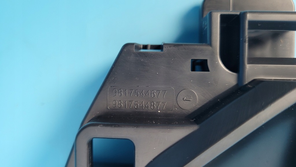 фото №13, Opel astra l vi gse 1.5d 23r ручка внутренняя дверь правая 9817544677