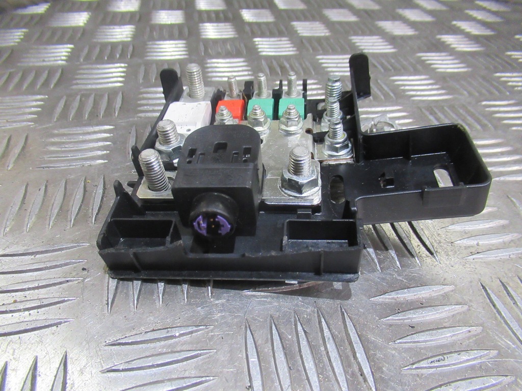 фото №1, Клема plus запобіжник maserati ghibli levante