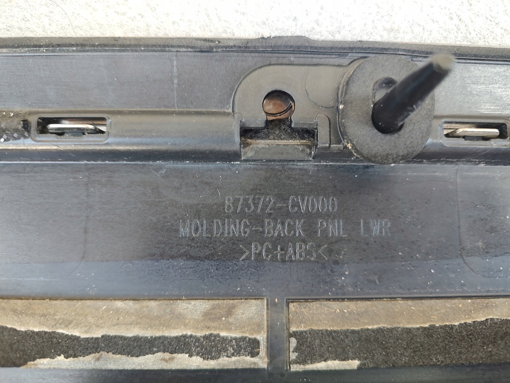 фото №12, Kia ev6 накладка молдинг крышки задний задняя 87372-cv000