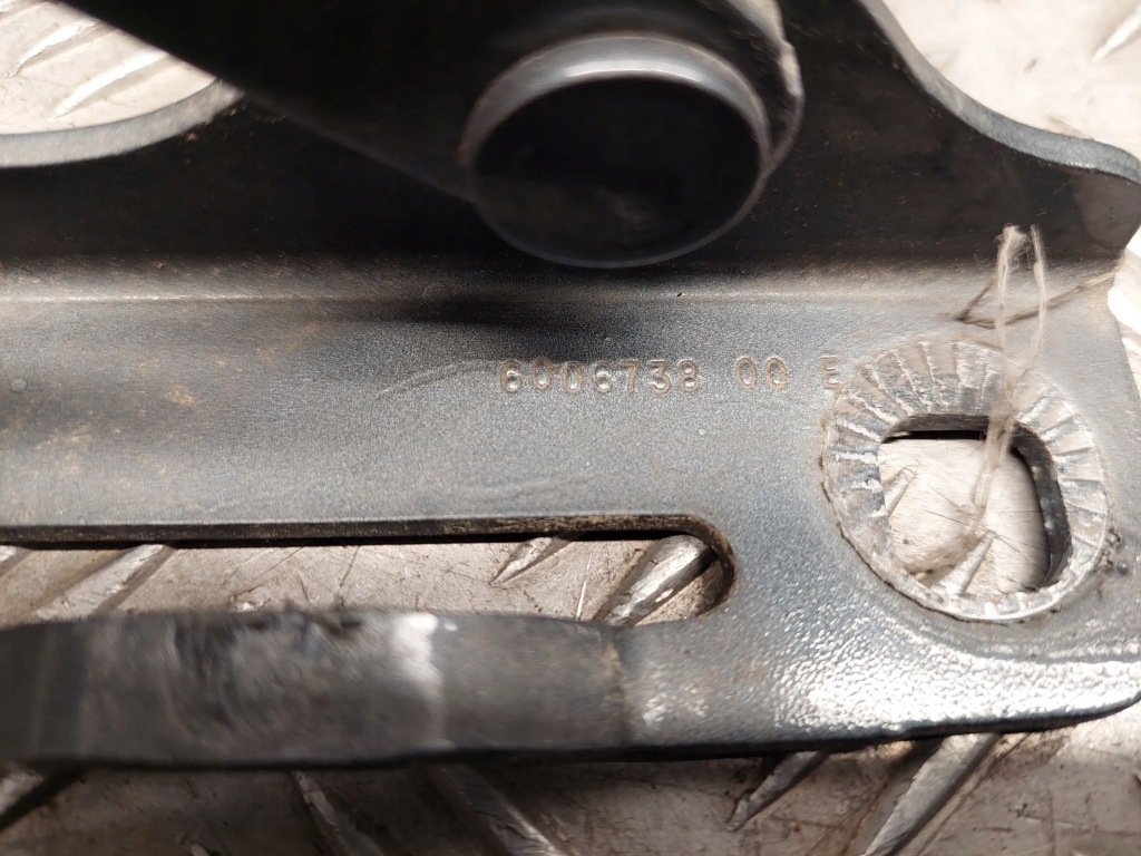 Tesla model s 600673800e перед сторона левая петли в Украине