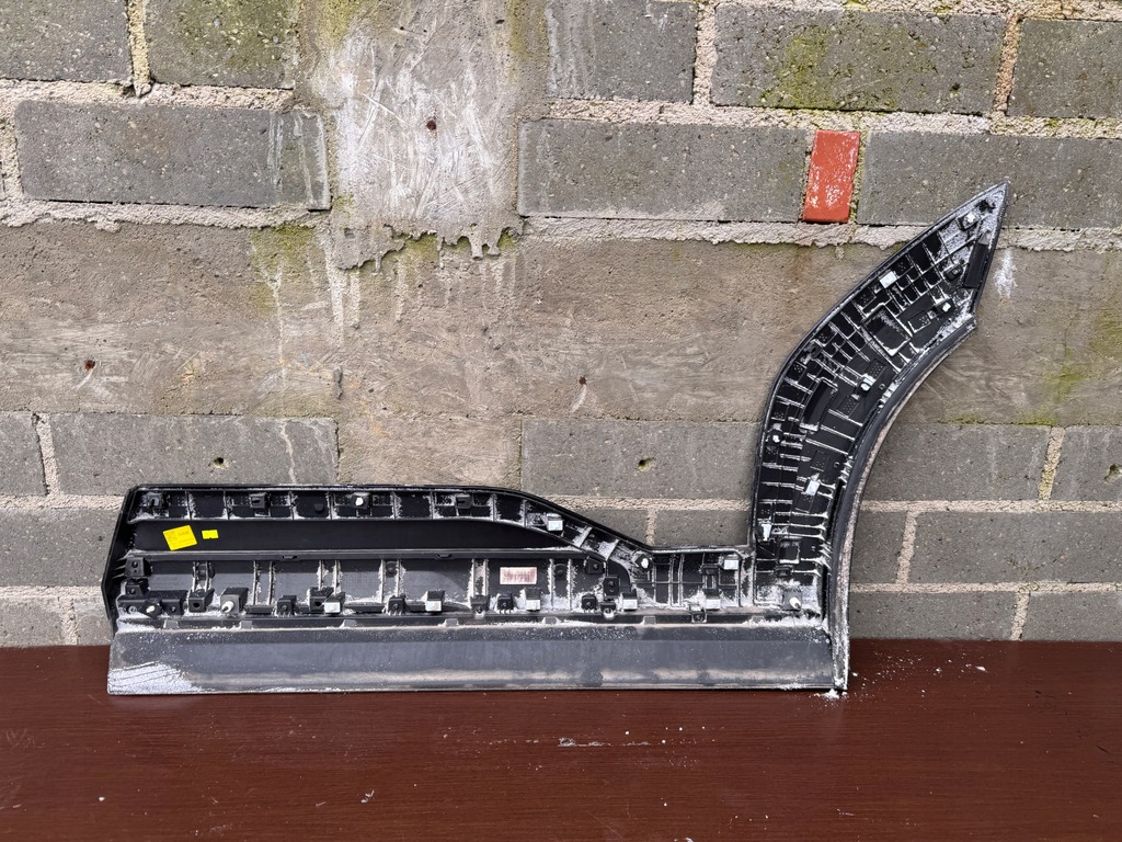 фото №9, Kia ev9 ev 9 gt-line молдинг дверь правый задняя 87734-do300