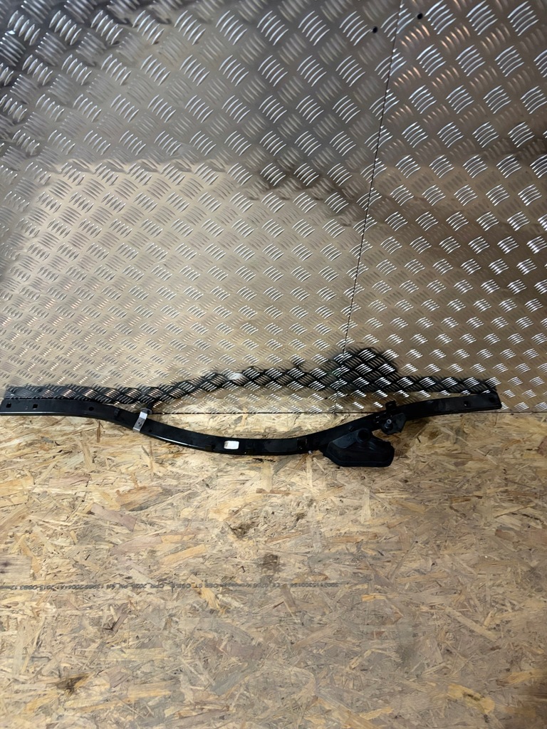 фото №1, Maserati levante распорка чашка