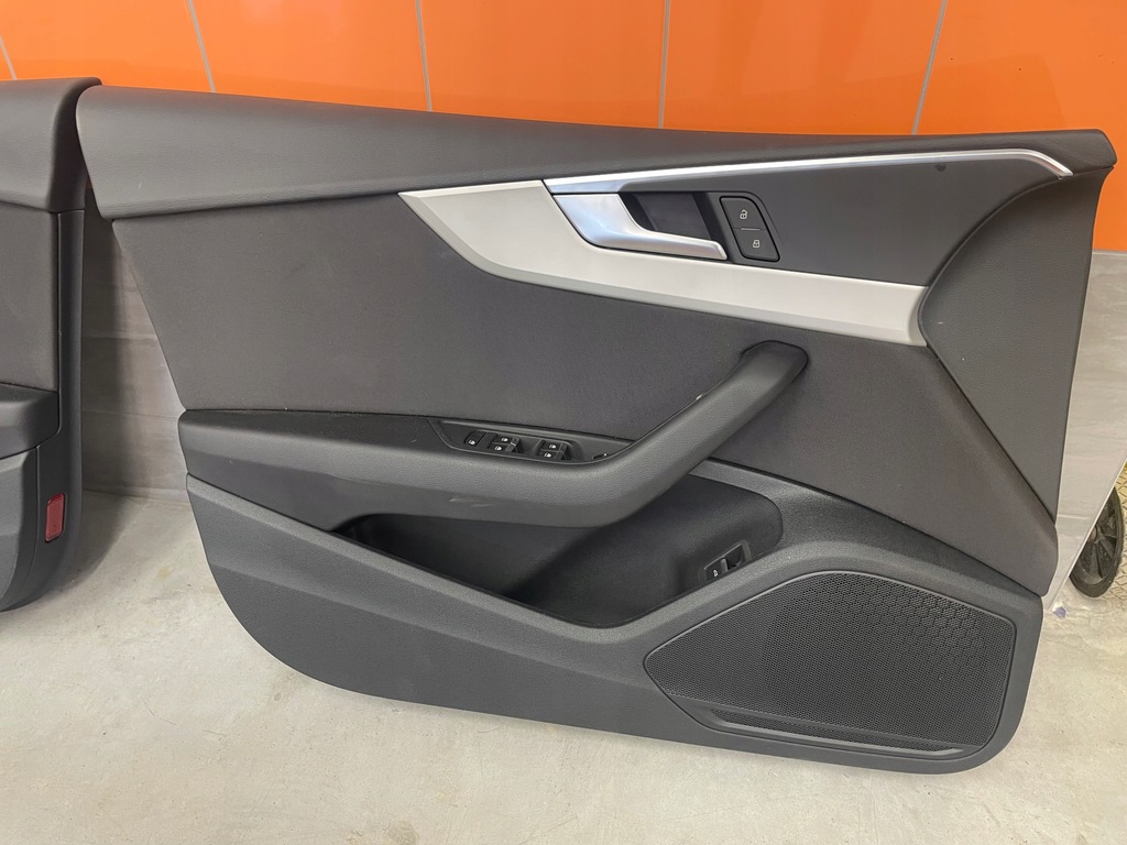 фото №6, Левый перед правый задняя обшивка обивка дверь a5 8w sportback материал