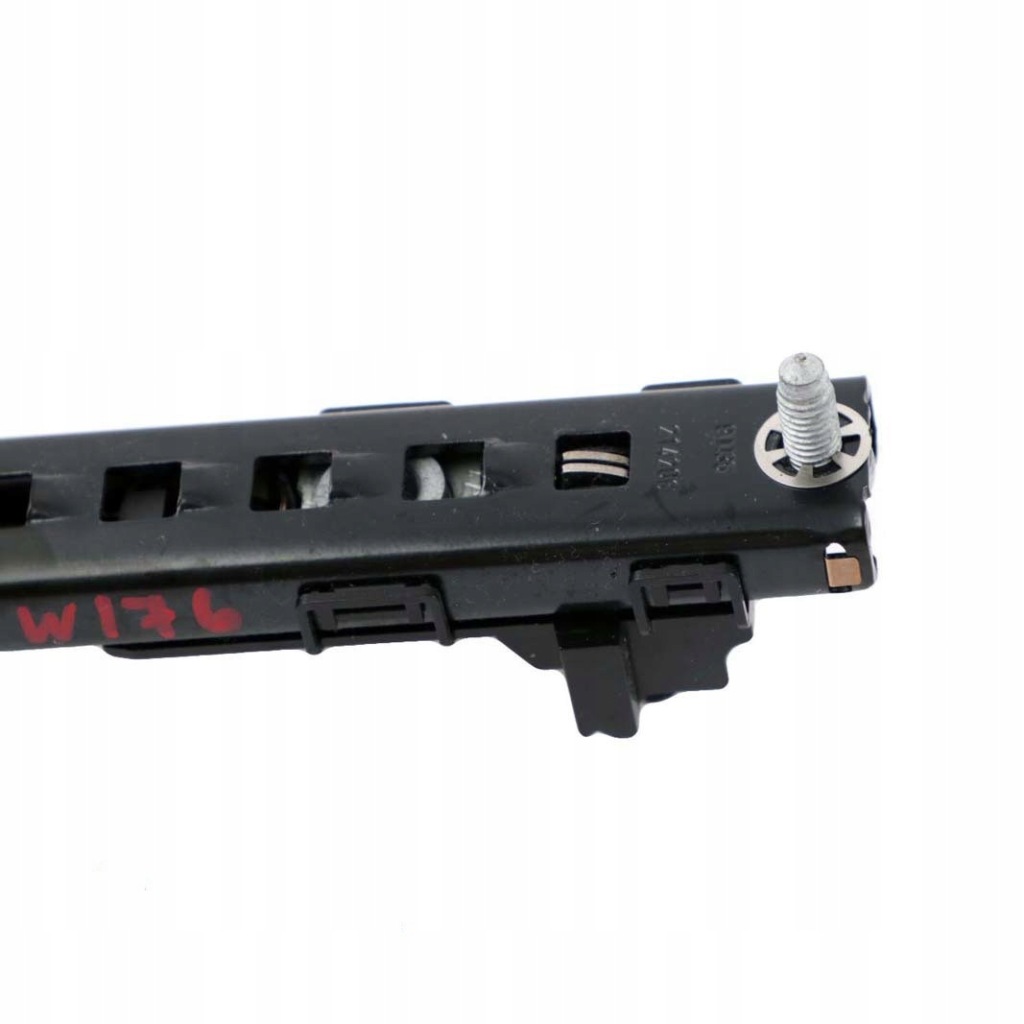 фото №10, Mercedes w176 регулятор висоти сидіння перед