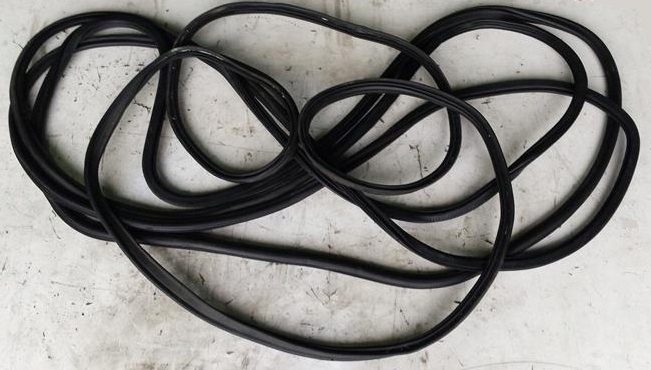 фото №1, Прокладка дверь левый правый перед задняя audi q5