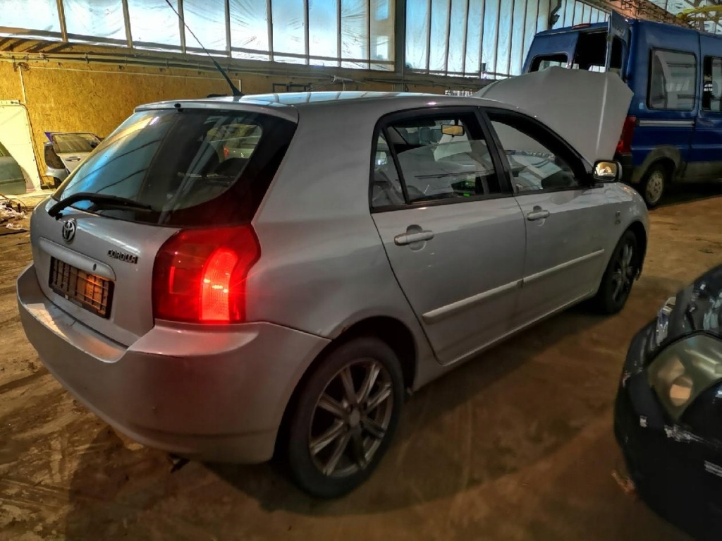 Toyota corolla двигатель крышка отопителя 2002 2.0l ae0637008610 ae063700-86 Киев