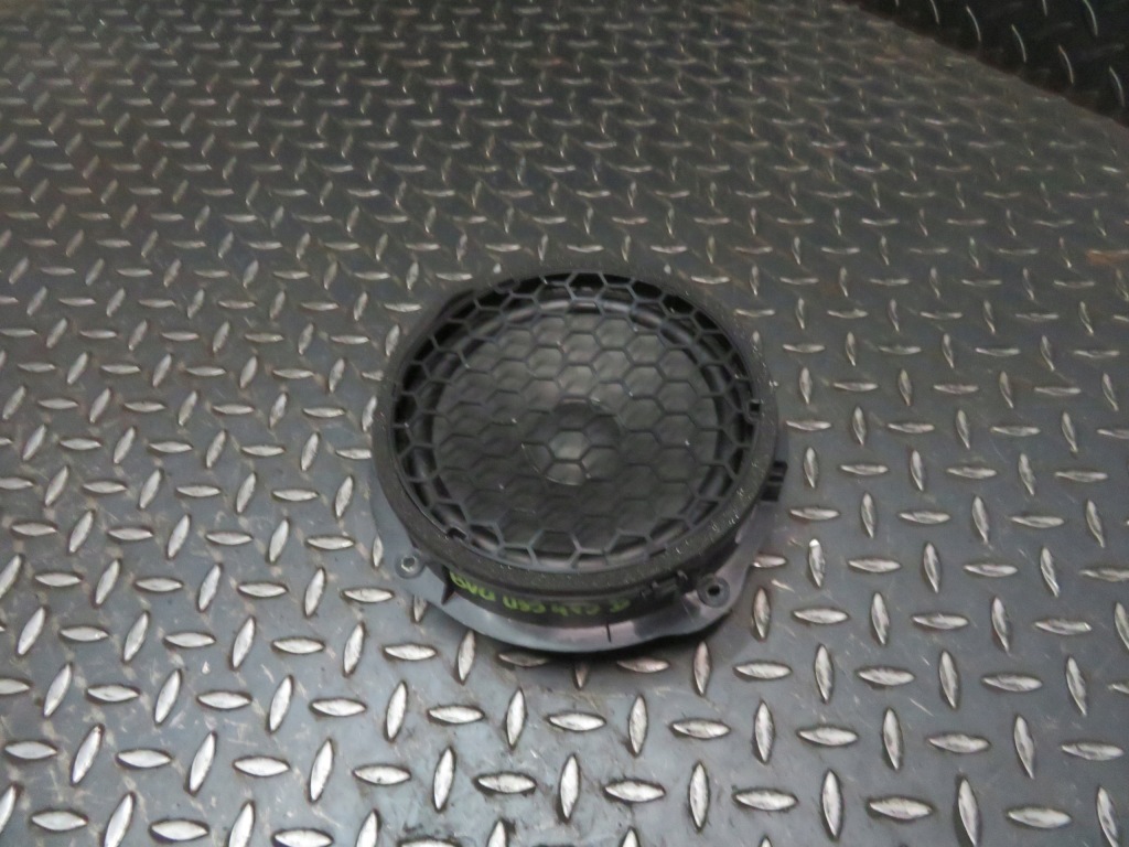 фото №1, Динамік bang & olufsen audi a3 8v0035415b