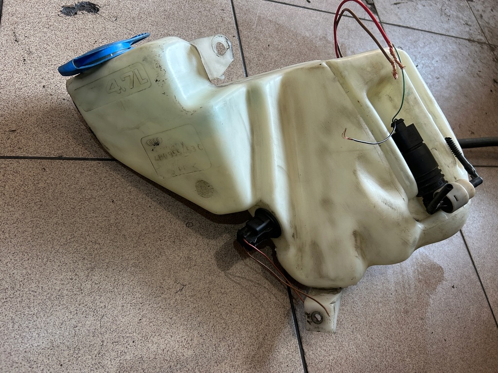 фото №10, Бачок омывателя pod ксенон насос audi a6 c5 kombi