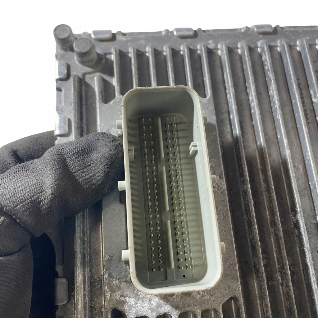 фото №8, Dodge charger 2019 блоки управління двигуна