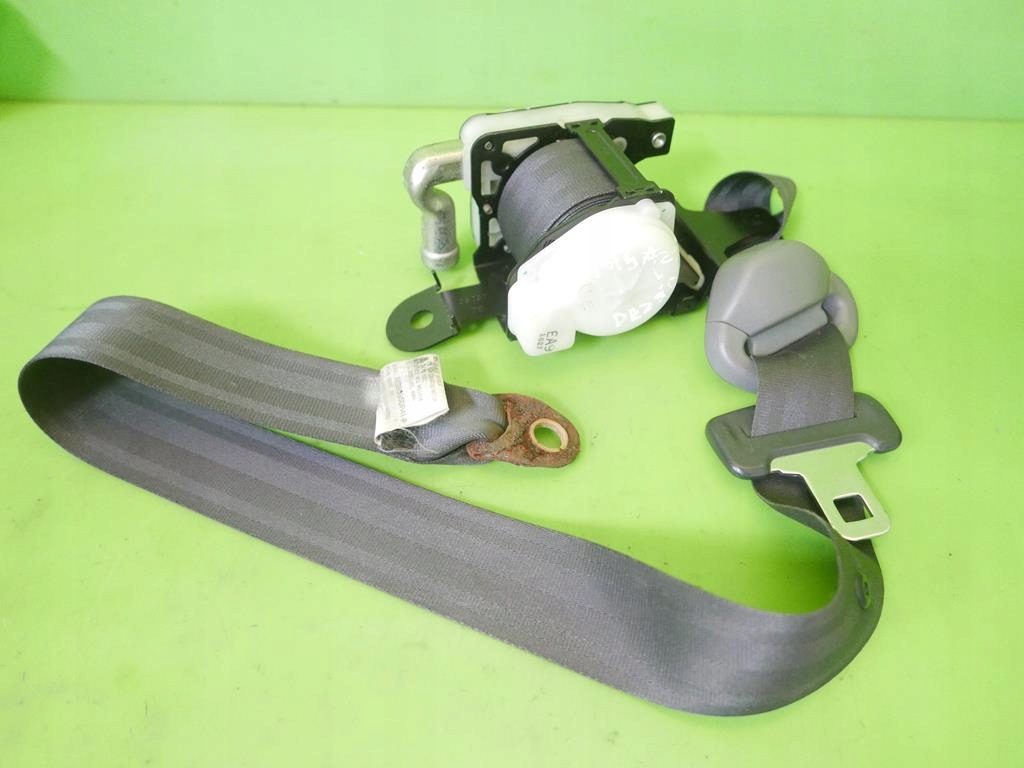 Ремень безопасности правый  перед daihatsu cuore v l701 fl Недорого