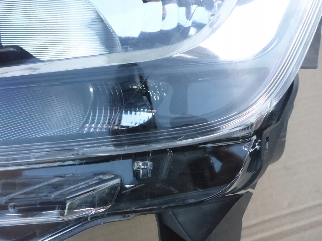 фото №12, Toyota proace city лампа левая перед оригинал