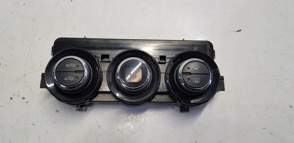 Купить Панель кондиционера opel adam corsa e 13460253